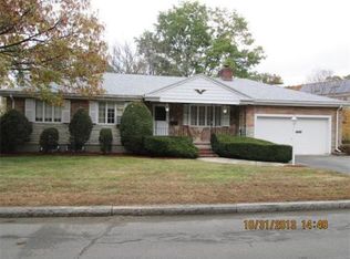 11 Churchill Rd, Winchester, MA 01890