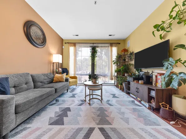 26 Avenue At Port Imperial APT 130, West New York, NJ 07093