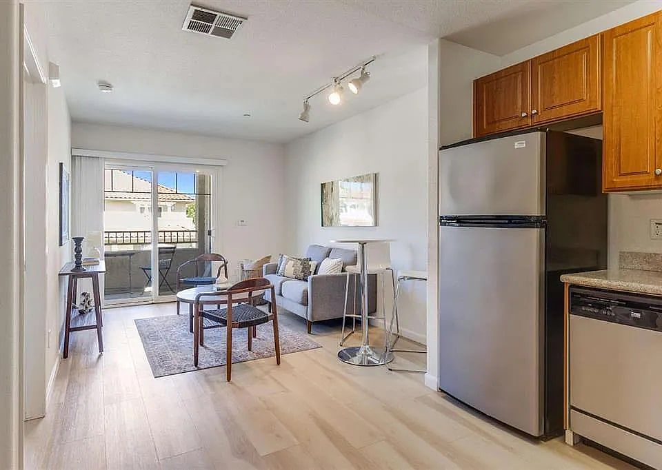 1st image of 3128 Loma Verde Dr APT 317