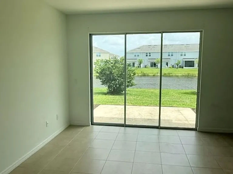 5780 Haven Ter — Photo 6
