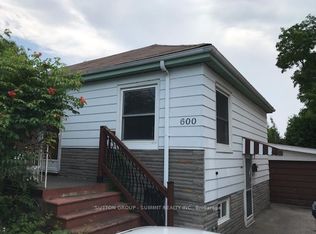 600 Pharmacy Ave, Toronto, ON M1L 3H2