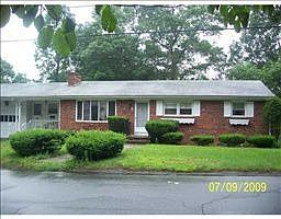1st image of 2 Barbara Ann Dr