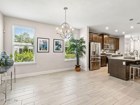 4th image of 333 LADYSLIPPER Drive