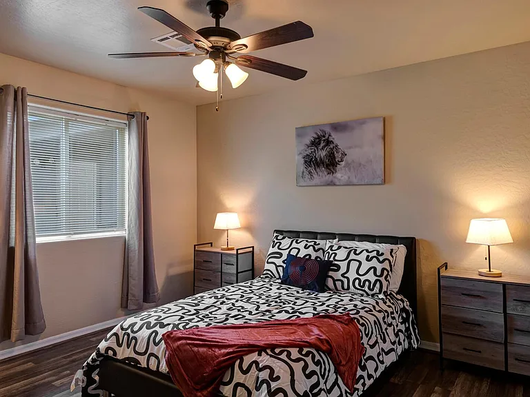 1650 E 5th Ave #101 — Photo 9