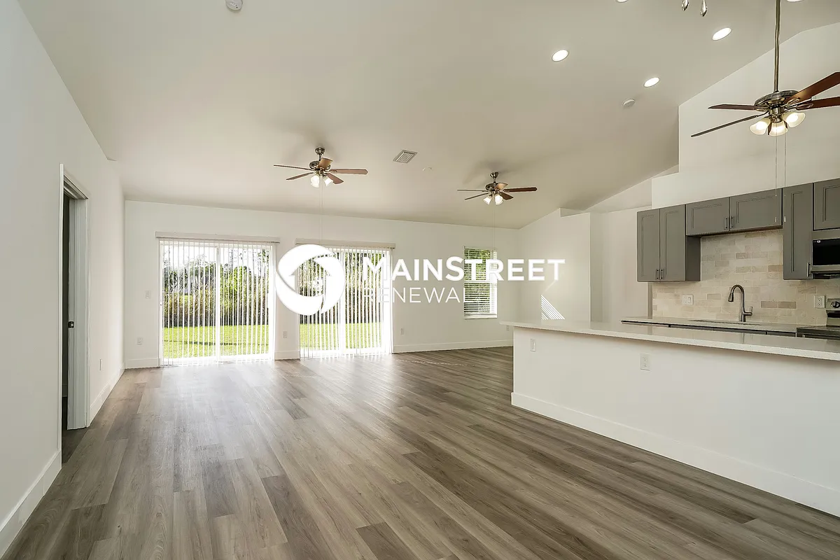 Living Room - 5227 3rd St W