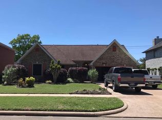 1919 Edinburg Ave, League City, TX 77573