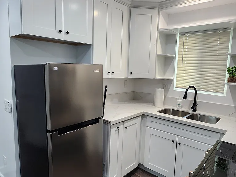 191 Brightwood Ave #B — Photo 10