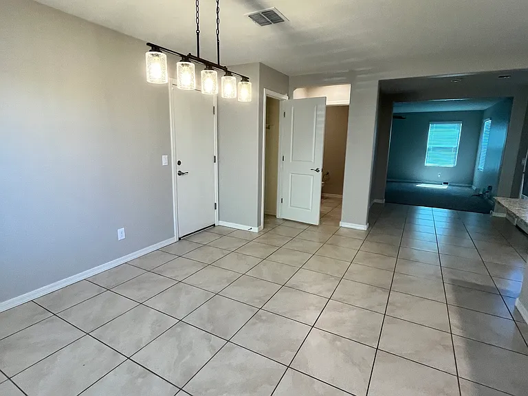 3831 S 79th Dr — Photo 6