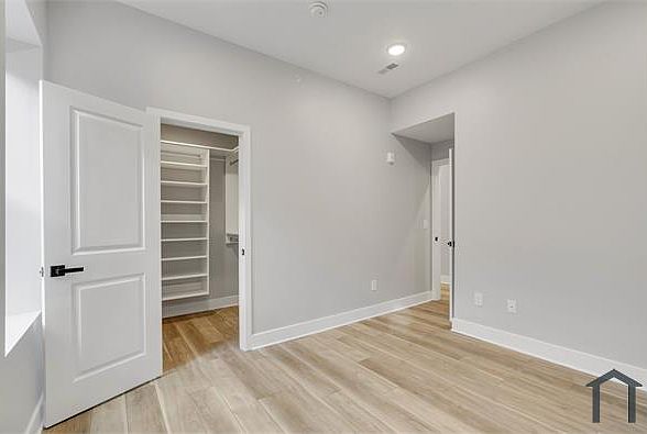 1st image of 1231 Belmont Ave #1-4