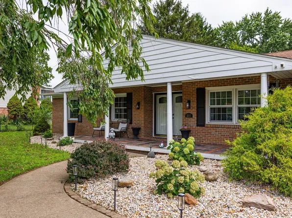 350 Pickering Dr, Pickerington, OH 43147