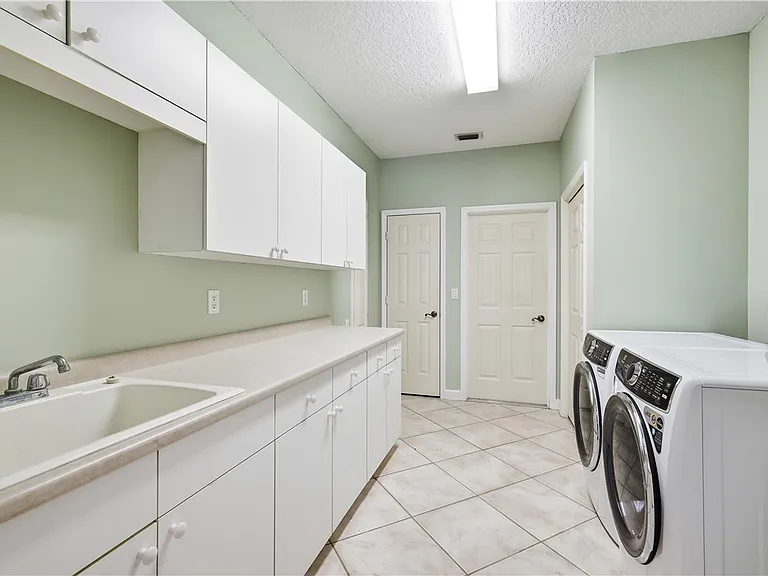 140 N White Jewel Ct — Photo 20