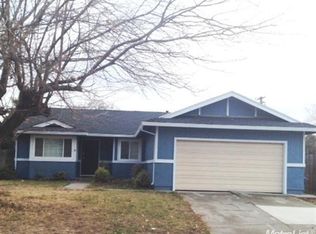 8128 Steinbeck Way, Sacramento, CA 95828