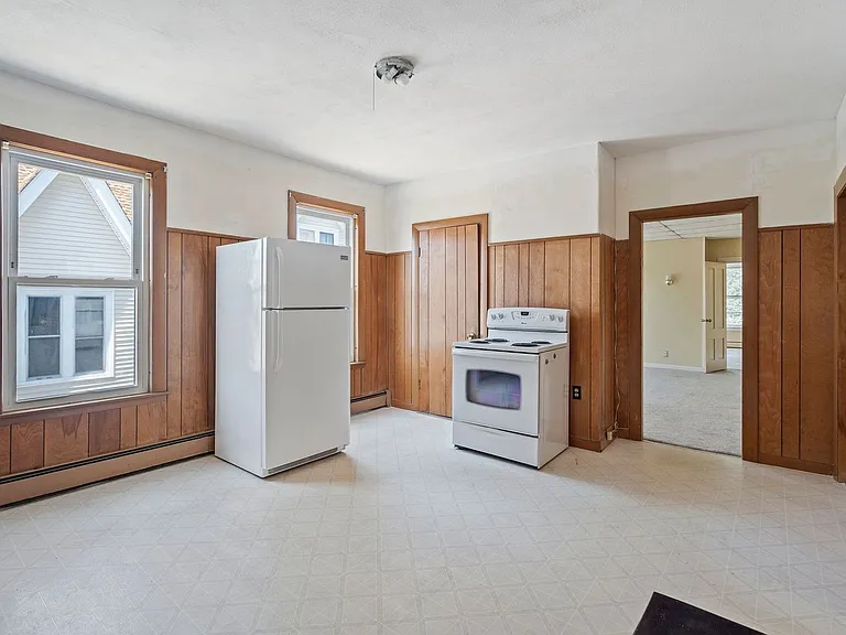 135 Sagamore St #2 — Photo 3