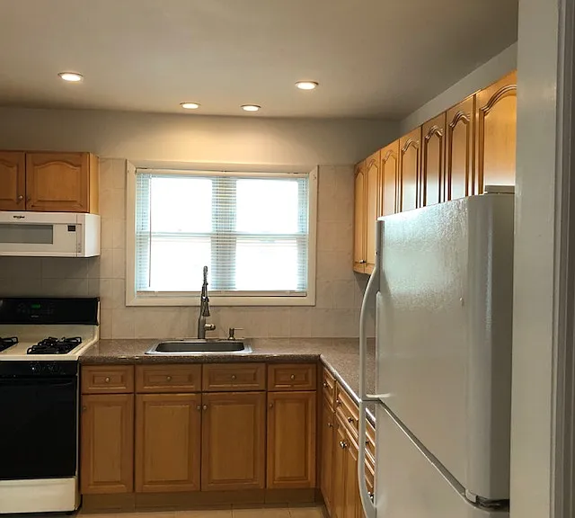 57 Forrest St #2 — Photo 4