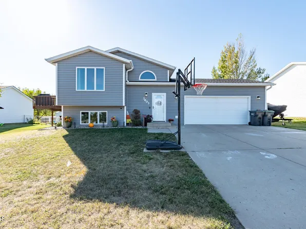 3603 43rd St NW, Mandan, ND 58554