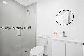 1301 Sharar Ave — Photo 11