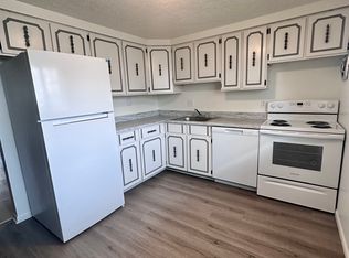 777 5th St #11, Beaver, PA 15009