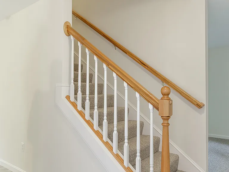 4 Jessica Ln #4A — Photo 23