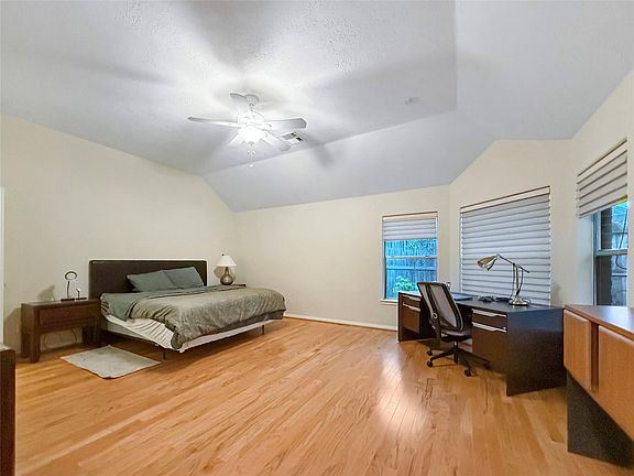 4th image of 2723 Kimbleton Ct