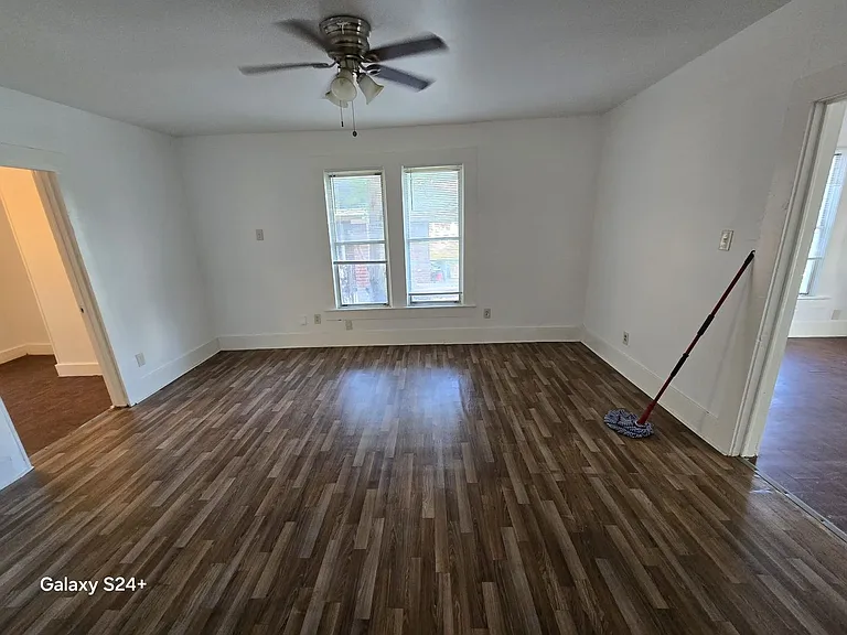 755 Doucette Ave — Photo 26