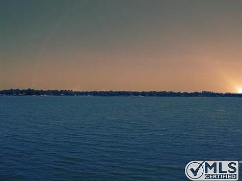 1st image of 126 Scenic Dr