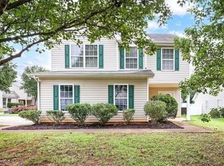 3009 Summer Breeze Dr, Villa Rica, GA 30180