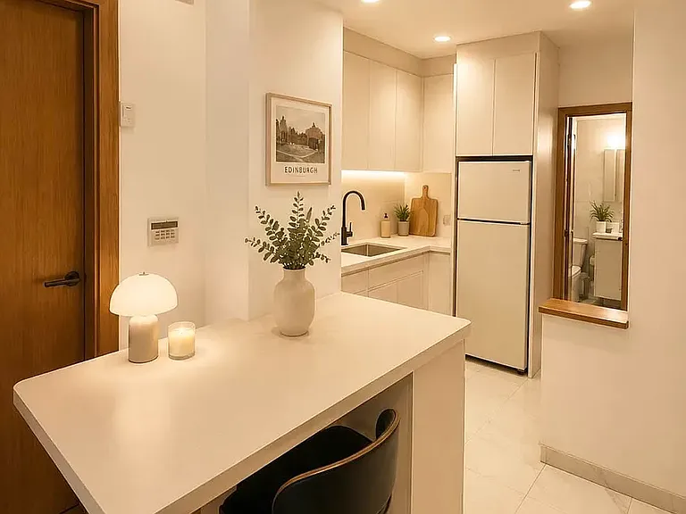 405 E 69th St #5CC — Photo 3