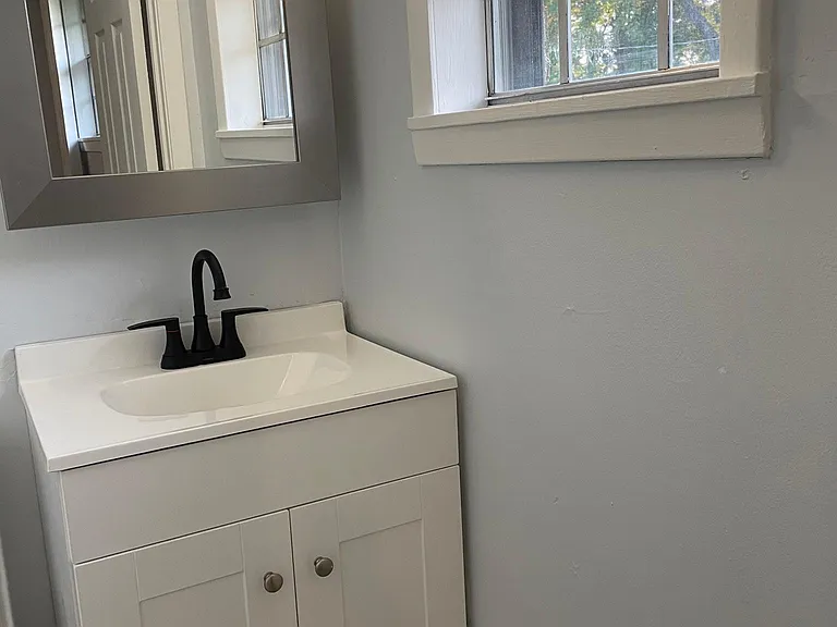 51 Landing Dr — Photo 9