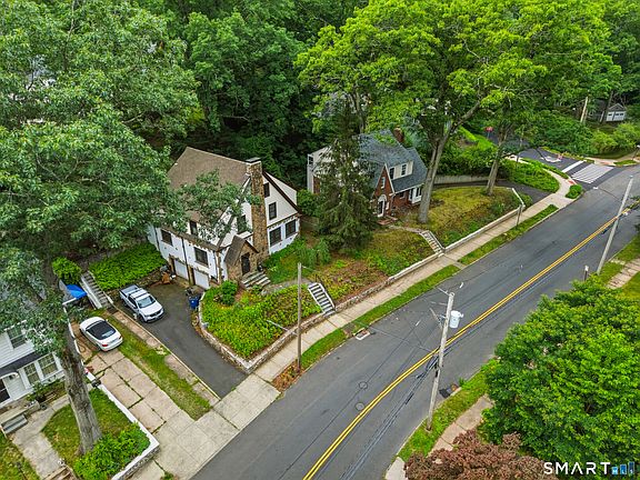5th image of 130 Marvelwood Drive