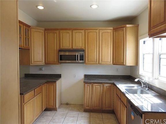 5th image of 315 S Chapel Ave