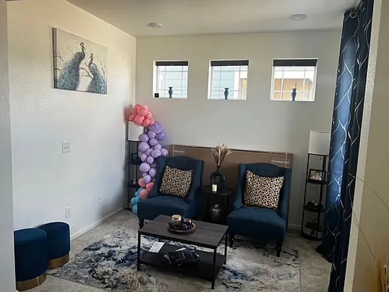 17495 Booth Falls Way — Photo 3