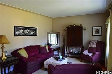 4th image of 617 Sherrie Ln