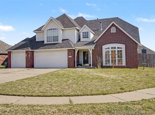 8705 N 127th East Ave, Owasso, OK 74055