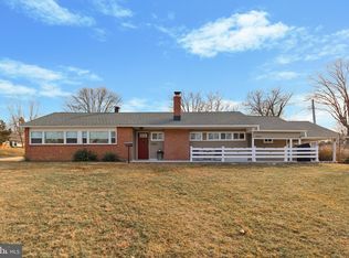 3002 Stoney Creek Rd, Norristown, PA 19401