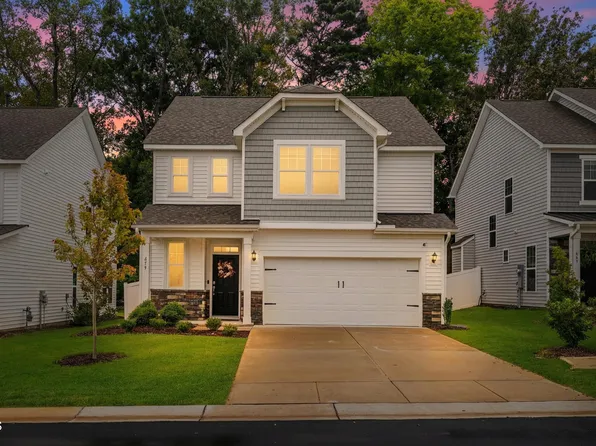 479 Whitley Ridge Dr, Clayton, NC 27527