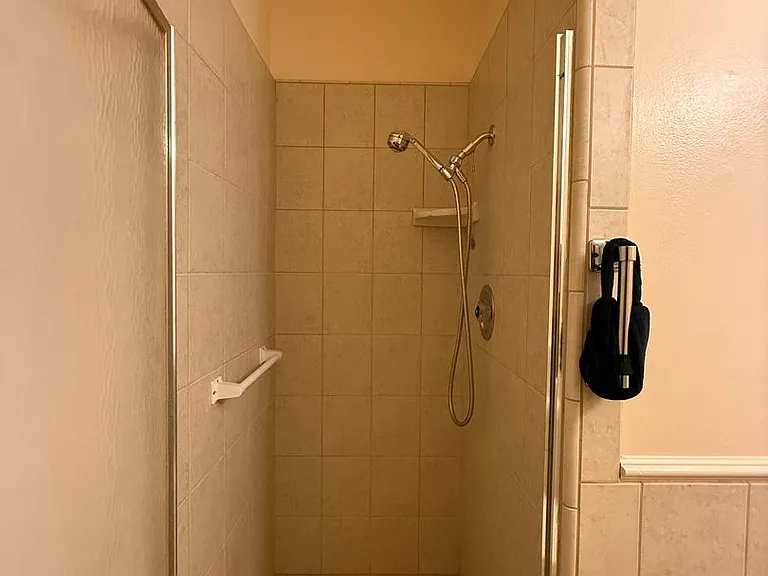 735 Patterson Rd — Photo 36