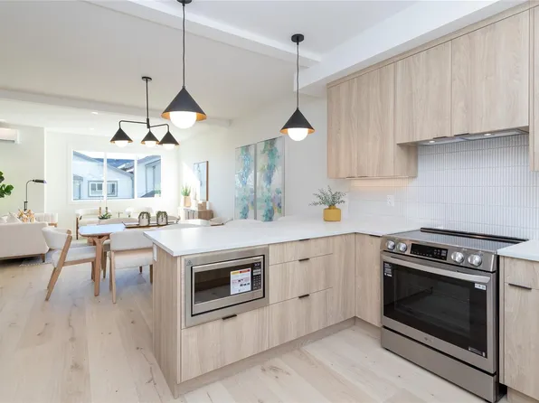 1417 Dolomite Rdg, Langford, BC V9B 7G1