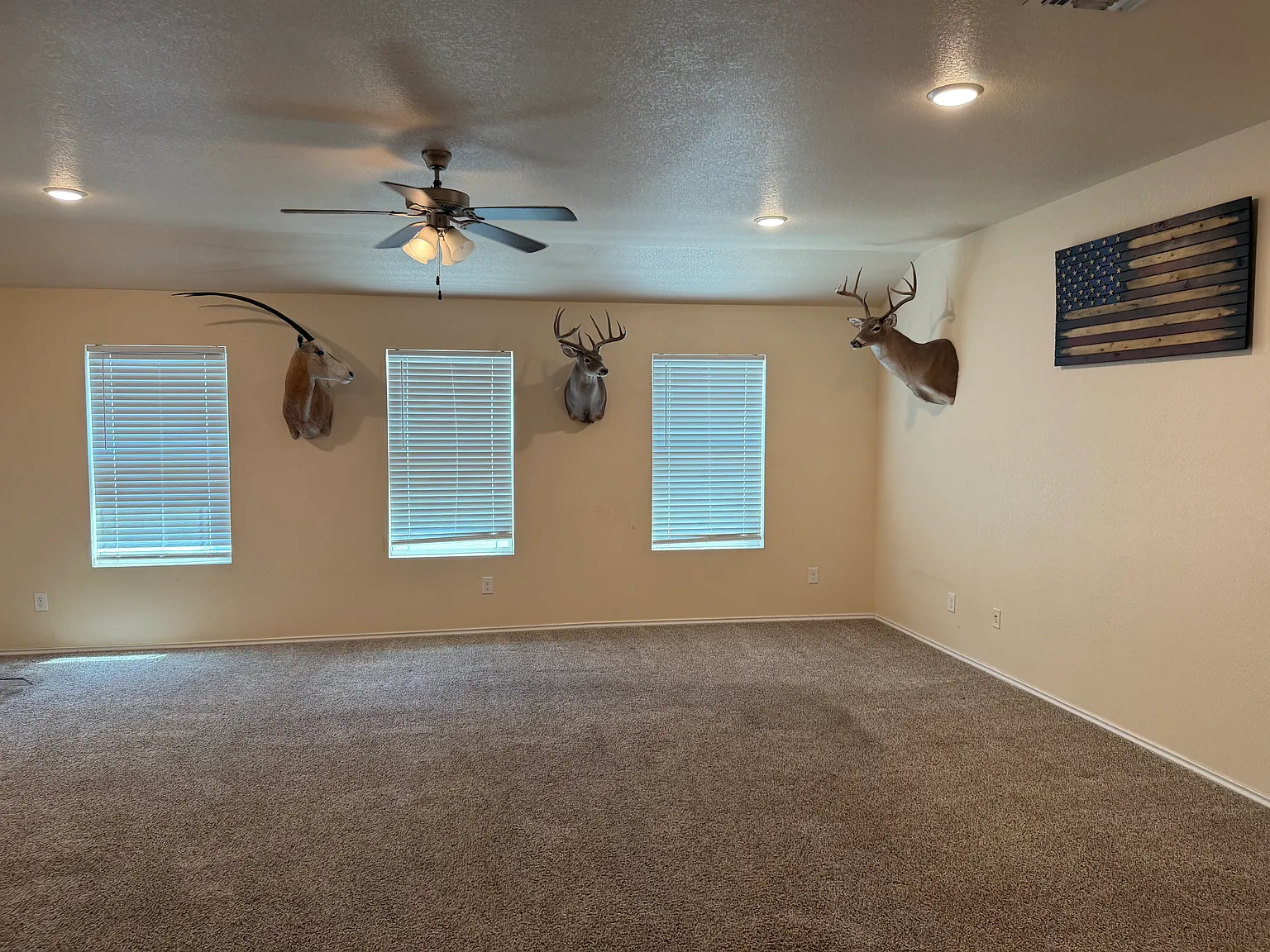 3 bed, 1756 sqft, $1,595 — Photo 2