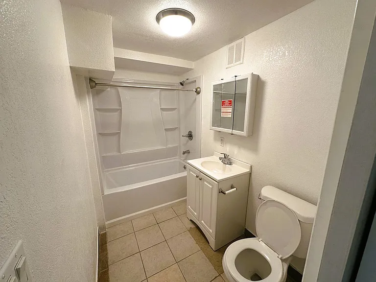10701 San Pablo Ave — Photo 7