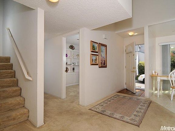 4th image of 5248 Lake Knoll Ln