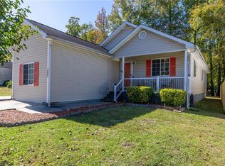 3802 Dartford Dr, Greensboro, NC 27407