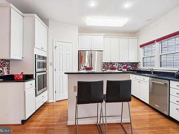 4th image of 4153 Kentmere Sq