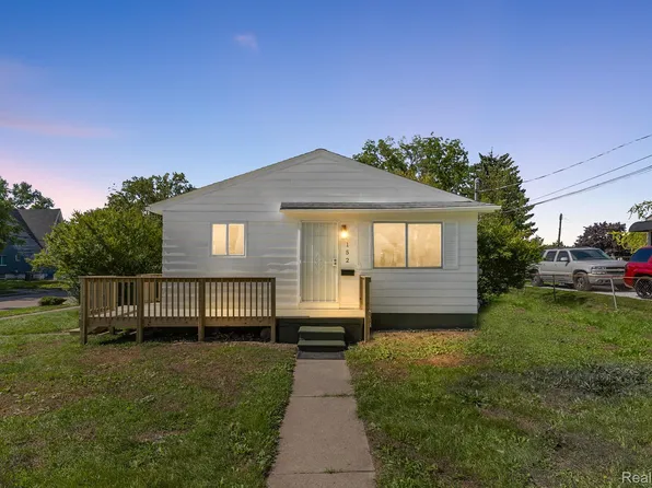 152 S Marshall St, Pontiac, MI 48342