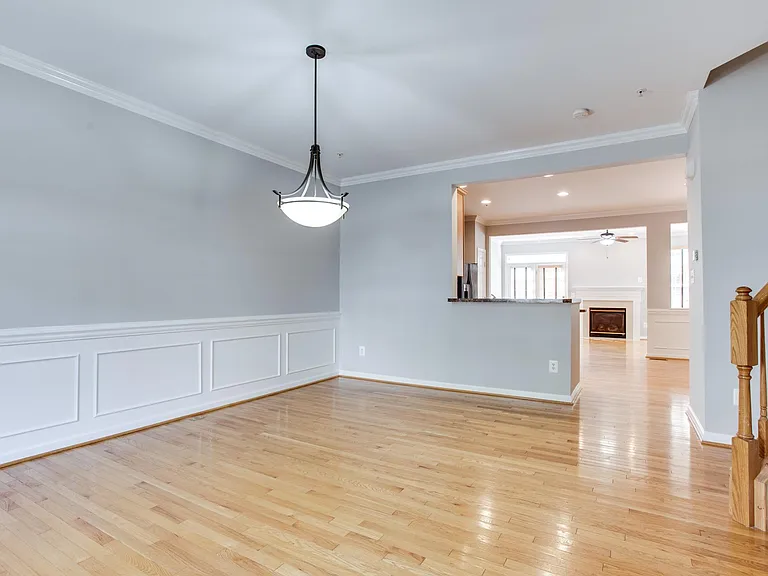 10410 Damascus Park Ln — Photo 26