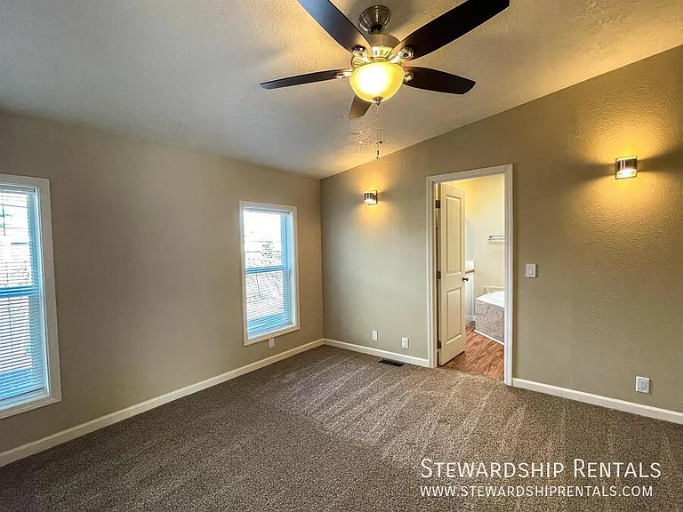 1313 Bramblewood Ln — Photo 13