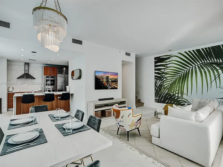 6103 Aqua Ave #107 — Photo 3