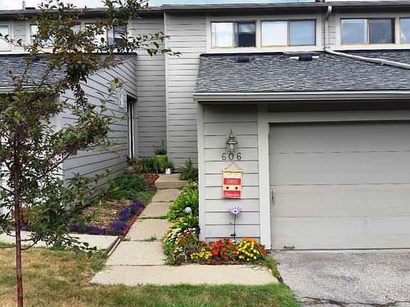 2nd image of 606 Peninsula Ct
