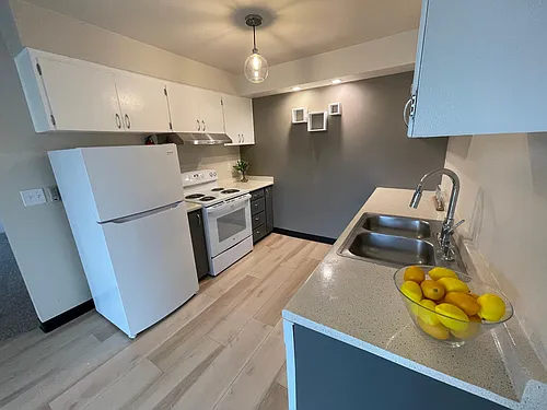 10812 SE Stark St #13 Photo 1