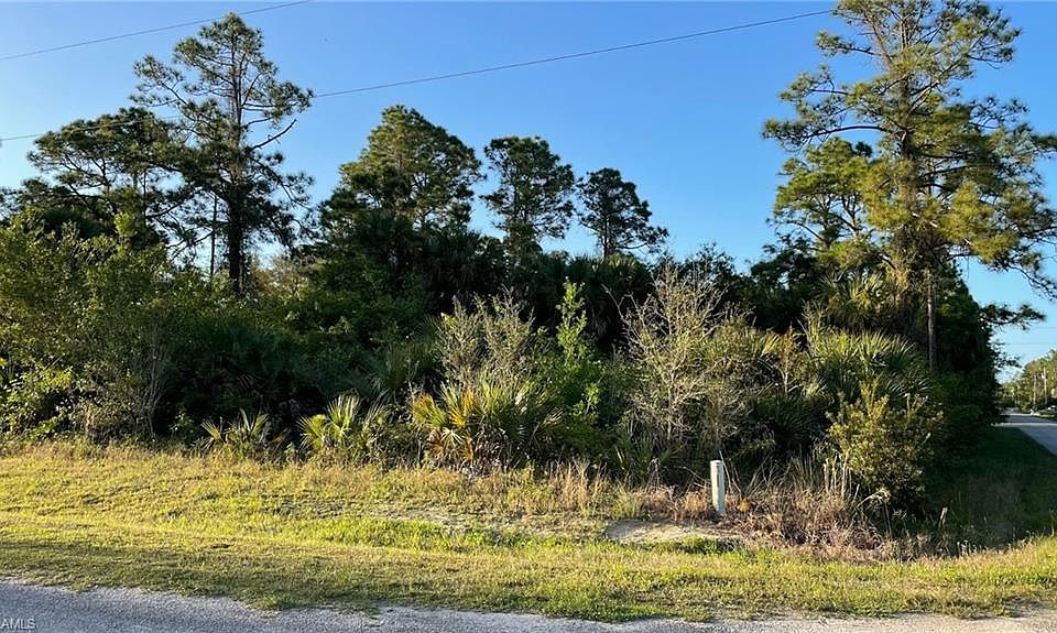 2nd image of 1247 Sunrise Blvd