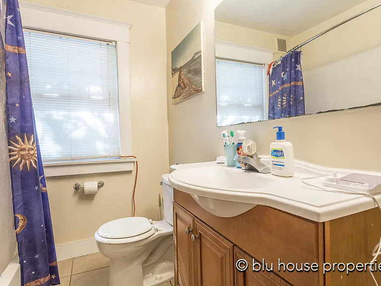 1238 Wealthy St SE #2 — Photo 2